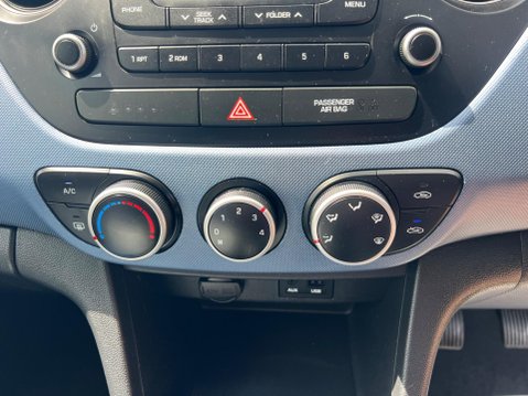 Hyundai i10 1.0 Blue Drive SE Euro 6 (s/s) 5dr 31
