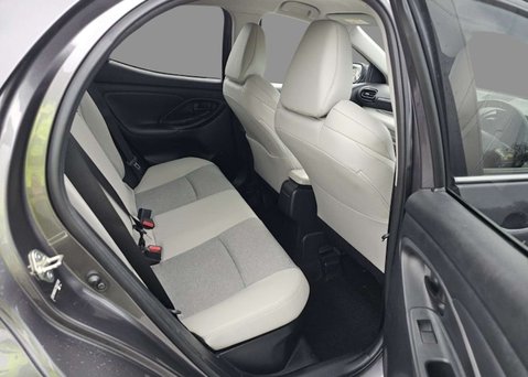 Toyota Yaris 1.5 VVT-h Excel Hatchback 5dr Petrol Hybrid E-CVT Euro 6 (s/s) (116 ps) 9