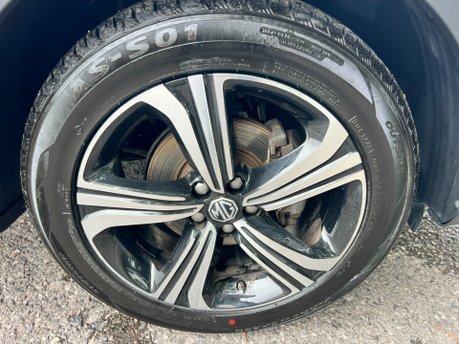 MG ZS 1.5 EXCITE VTI-TECH 5 Dr 12