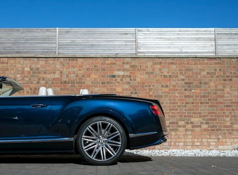 Bentley Continental GT Speed Convertible 28
