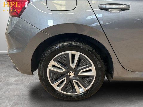 Skoda Fabia 1.0 TSI SE L Hatchback 5dr Petrol DSG Euro 6 (s/s) (110 ps) Air Con - Alloy 10
