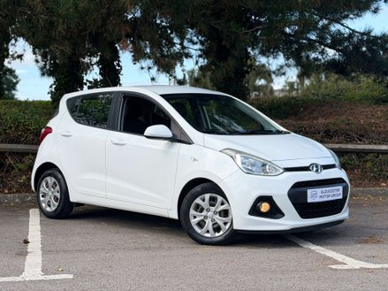 Hyundai i10 1.2 SE Hatchback 5dr Petrol Auto Euro 5 (87 ps)
