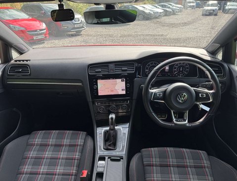 Volkswagen Golf 2.0 Golf GTi TSi Semi-Auto 5dr 15