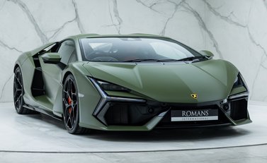 Lamborghini Revuelto 9