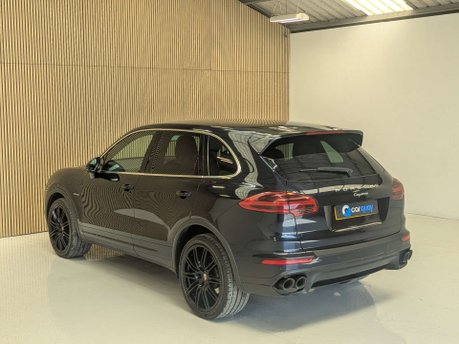 Porsche Cayenne 3.0 Cayenne V6 D Tiptronic S 4WD 5dr 10
