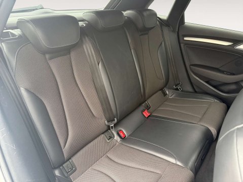 Audi A3 1.0 A3 Sportback 30 TFSI Black Edition Semi-Auto 5dr 13
