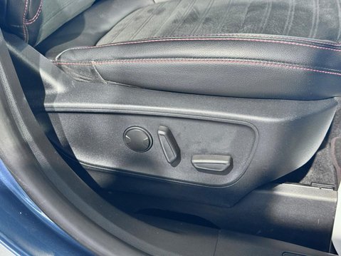 Ford Kuga 2.0 EcoBlue ST-Line Edition Auto AWD Euro 6 (s/s) 5dr 15