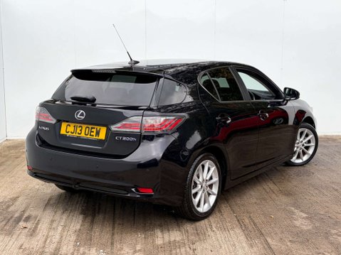 Lexus CT 1.8 CT 200h Luxury CVT 5dr 23