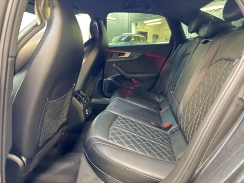 Audi S4 3.0 S4 TFSI Quattro Auto 4WD 4dr 61