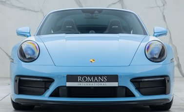 Porsche 911 Targa 4 GTS (992) 7