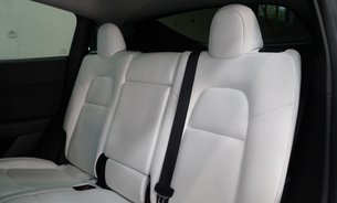 Tesla Model Y LONG RANGE AWD Comfort Suspension White Interior One Owner GROK AI VAT Q 16