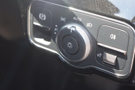 Mercedes-Benz A Class A 200 SPORT EXECUTIVE EDITION 27