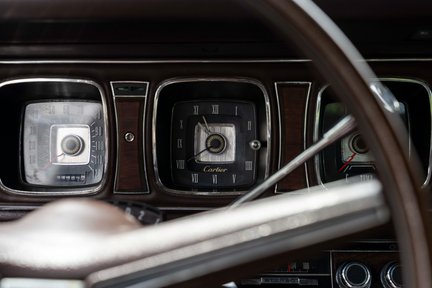 Lincoln Continental Mk III 24