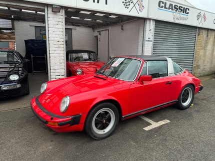 Porsche 911 Carrera 3.0 Targa