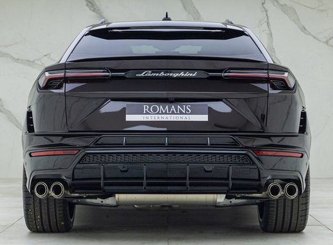 Lamborghini Urus S 5
