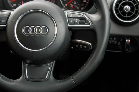 Audi A1 SPORTBACK TFSI SPORT 19