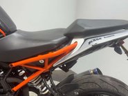 KTM Duke 2018 26K RUNNING PROJECT BIKE SPARES OR REPAIR 125CC NAKED 14