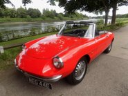 Alfa Romeo Spider 1600 Duetto 9