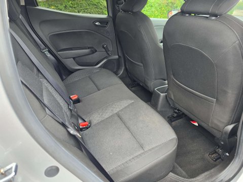 Renault Clio 1.0 Clio Iconic TCe 5dr 56