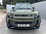 Land Rover Defender 90 D250 Hard Top X-Dynamic HSE 3 Seat 9