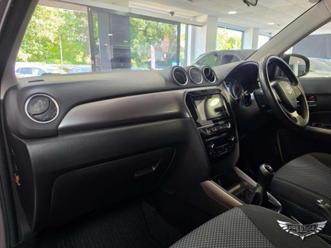 Suzuki Vitara 1.0 Boosterjet SZ-T Euro 6 (s/s) 5dr 29