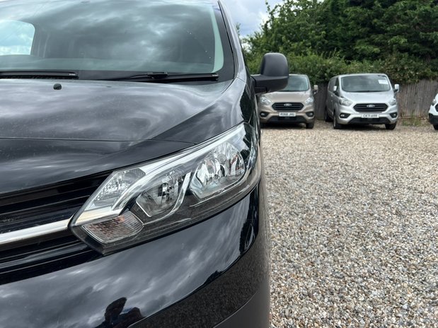 Toyota Proace MWB L2H1 Low Roof Active 2700 Air Con EURO 6 NO VA 23