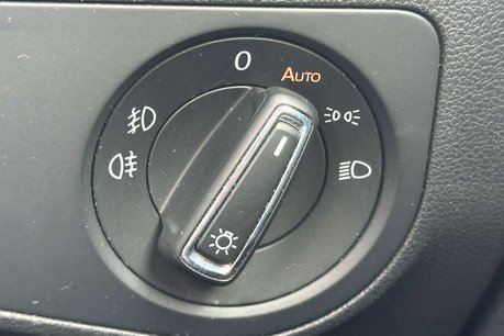 Volkswagen Tiguan 2.0 TDI R-Line SUV 5dr Diesel Manual Euro 6 (s/s) (150 ps) 39
