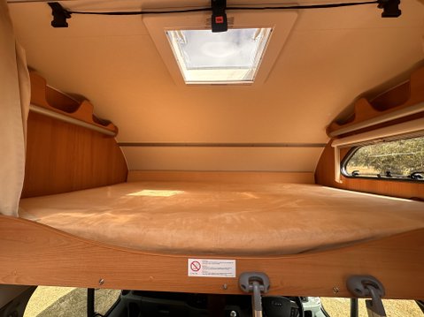 Ford Transit DETHLEFFS FORTERO A 6915 6 BERTH MOTORHOME 20