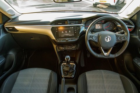 Vauxhall Corsa SE PREMIUM 3