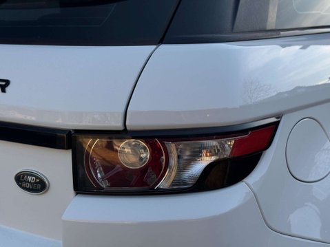 Land Rover Range Rover Evoque 2.2 SD4 Dynamic Auto 4WD Euro 5 (s/s) 3dr 37