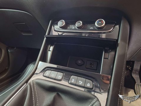 Vauxhall Grandland X 1.5 Turbo D BlueInjection Sport Nav Euro 6 (s/s) 5dr 33