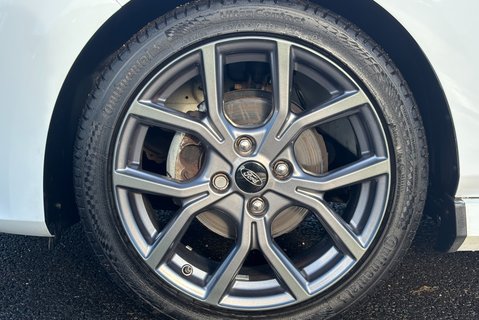 Ford Fiesta Sport 125 ps Ecoboost MHEV - Upgraded Sports Wheels 29