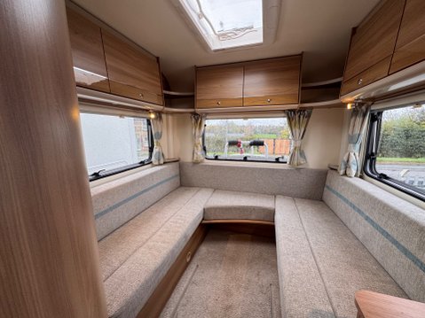 Bailey Approach Advance 665 24