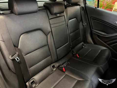 Mercedes-Benz GLA 2.1 GLA220d Sport (Premium) 7G-DCT 4MATIC Euro 6 (s/s) 5dr 86