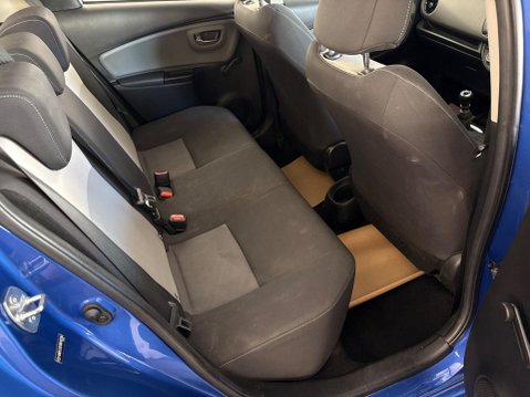Toyota Yaris 1.5 VVT-i Icon Tech Euro 6 5dr 7