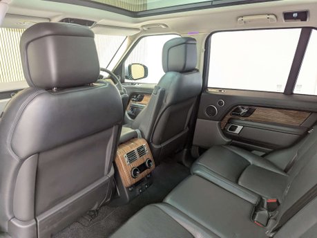 Land Rover Range Rover 3.0 Range Rover Vogue SE SDV6 Auto 4WD 5dr 41