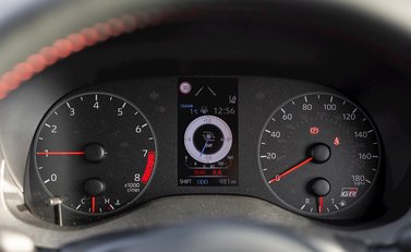 Toyota GR Yaris Circuit Pack 16