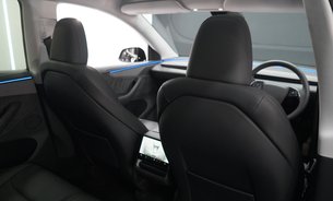 Tesla Model Y PREMIUM LONG RANGE AWD Diamond Black GROK AI Heated & Vented Seats 1 Owner 21