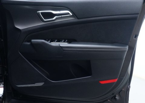 Kia Sportage 1.6 Sportage GT-Line ISG HEV Auto 5dr 43