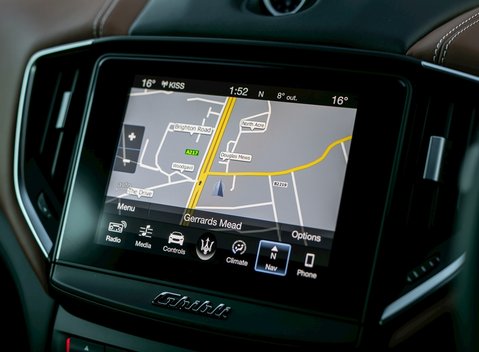 Maserati Ghibli GranLusso 19