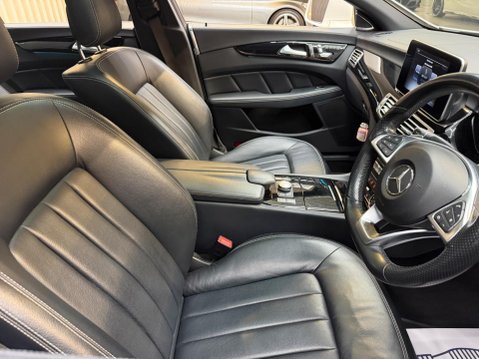 Mercedes-Benz CLS 2.1 CLS220 BlueTEC AMG Line Coupe G-Tronic+ Euro 6 (s/s) 4dr 34