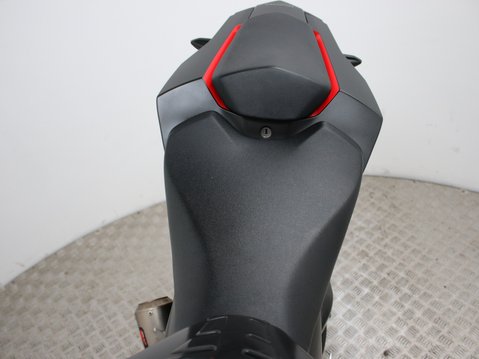 Honda CBR1000RR Fireblade CBR 1000 RR FIREBLADE ABS RA-J 23