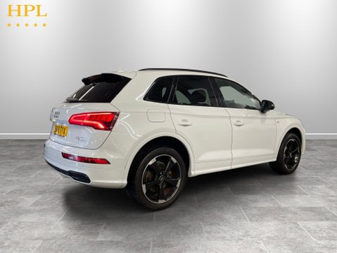 Audi Q5 2.0 TDI 40 Black Edition SUV 5dr Diesel S Tronic quattro Euro 6 (s/s) (190 7