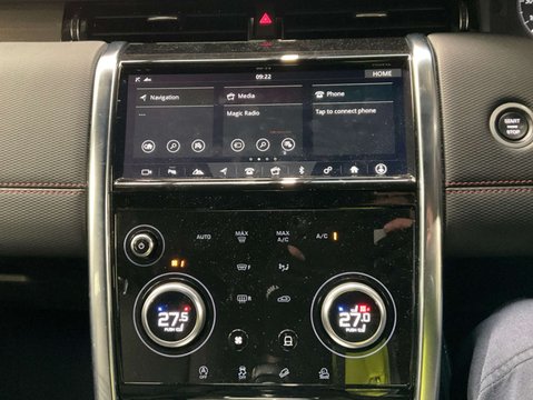 Land Rover Discovery Sport 2.0 Discovery Sport R-Dynamic SE D Auto 4WD 5dr 8