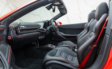 Ferrari 458 SPIDER 17