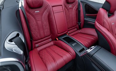 Mercedes-Benz S63 AMG Cabriolet 20