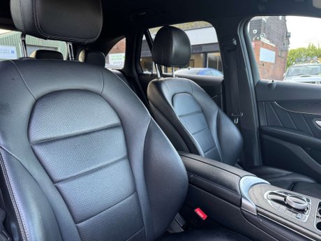 Mercedes-Benz GLC 2.1 GLC 220 D 4Matic AMG Line Auto 4WD 5dr 17