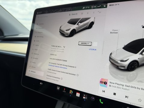 Tesla Model Y (Dual Motor) Long Range SUV 5dr Electric Auto 4WDE (384 bhp) 40