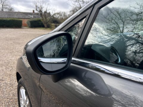 Ford Fiesta 1.25 Zetec Euro 6 5dr 33