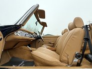 Mercedes-Benz SL Series 280 SL 53